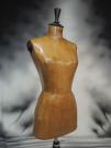 Busto anticato con treppiede legno - foto 2
